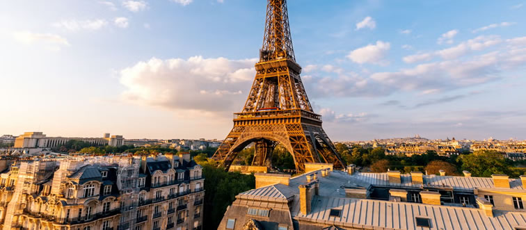 Plate up this memory: in which beautiful country can you pull up a chair to view the towering Eiffel Tower?
